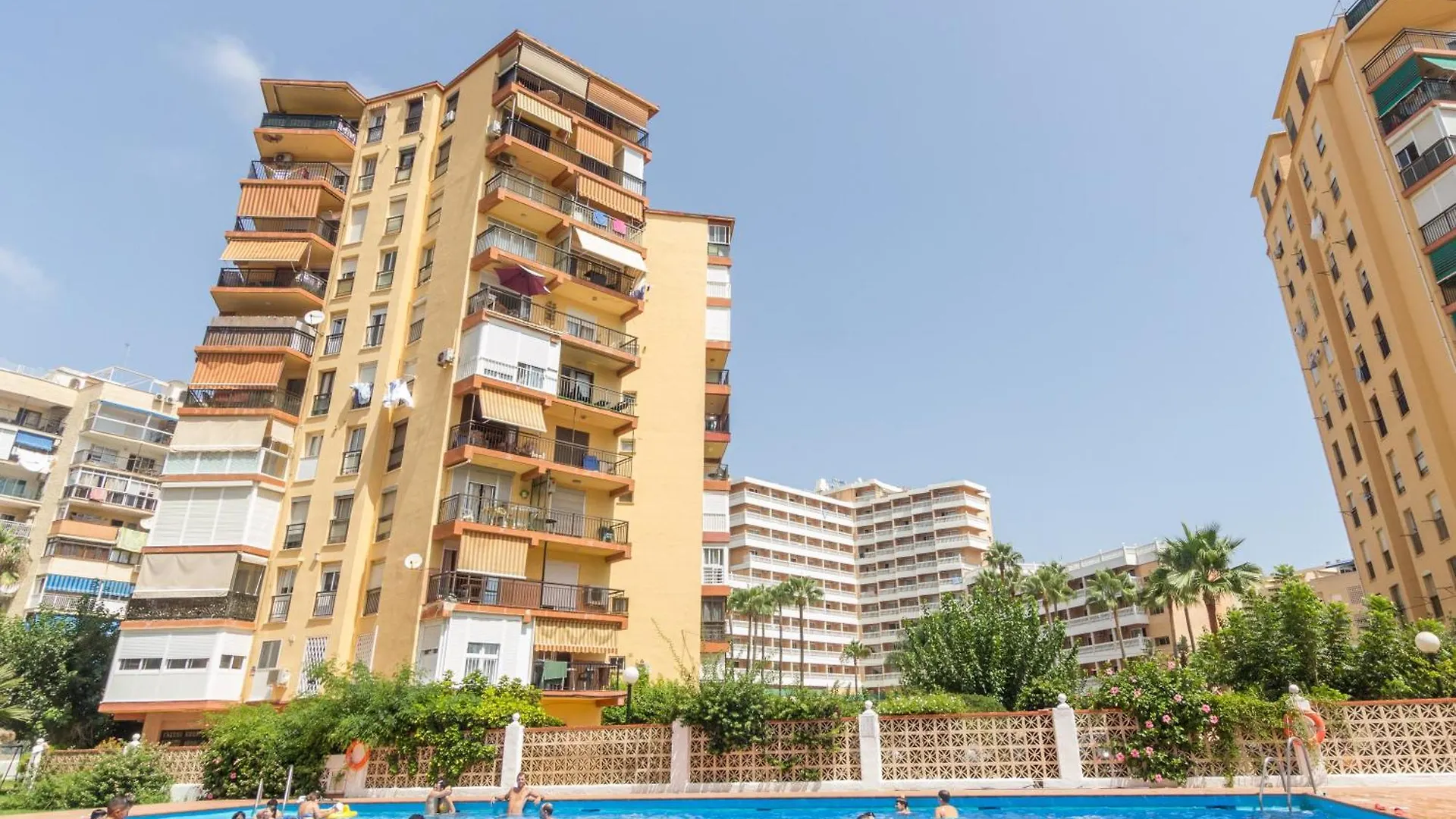 Sunstay Petit Studio Torremolinos Apartment